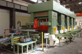 MOSSINI a livré une ligne de 5 presses hydrauliques