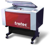 Spécial MICRONORA 2006 : Speedy 300 de TROTEC, la machine laser pour marquer, graver et découper
